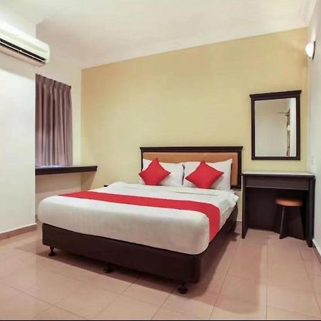 Hotel Home 88 Teluk Intan Exteriér fotografie