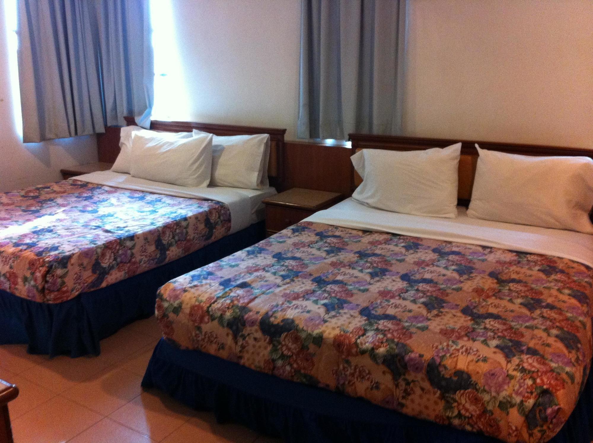 Hotel Home 88 Teluk Intan Exteriér fotografie