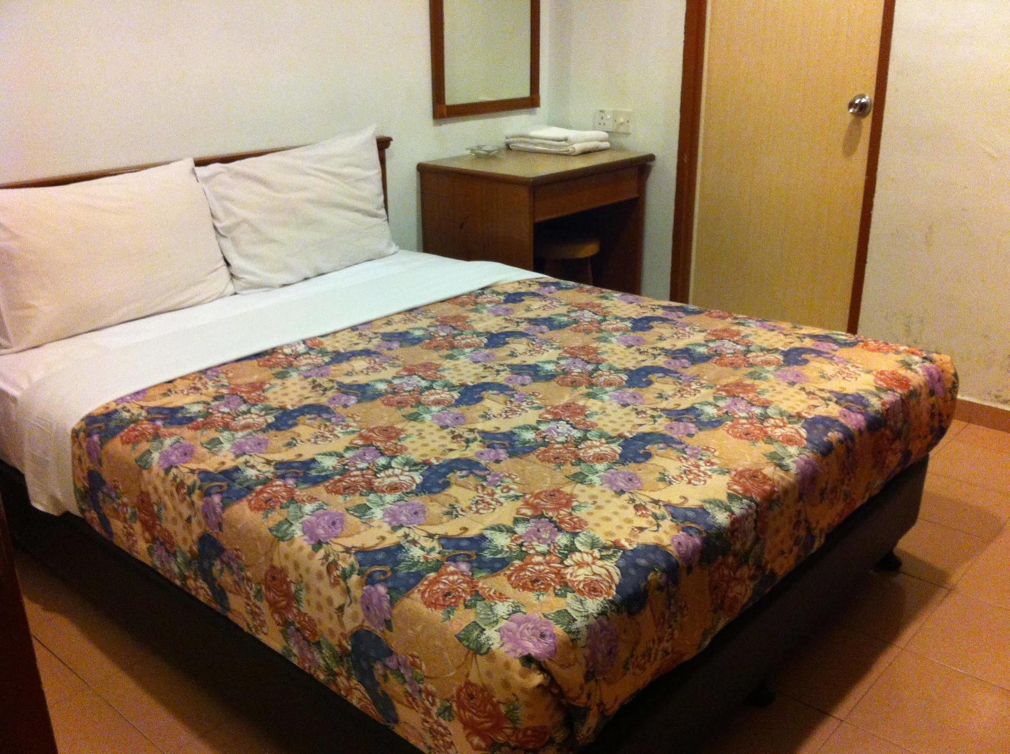 Hotel Home 88 Teluk Intan Exteriér fotografie